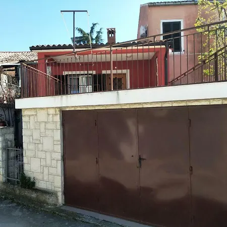 Mina Πανσιόν Ρόβινι